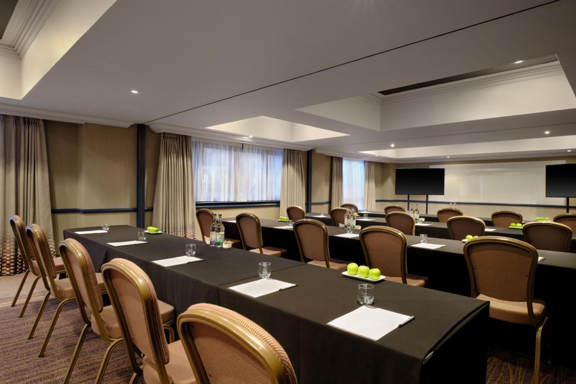 Edinburgh Marriott Hotel Holyrood Edimburgo Exterior foto