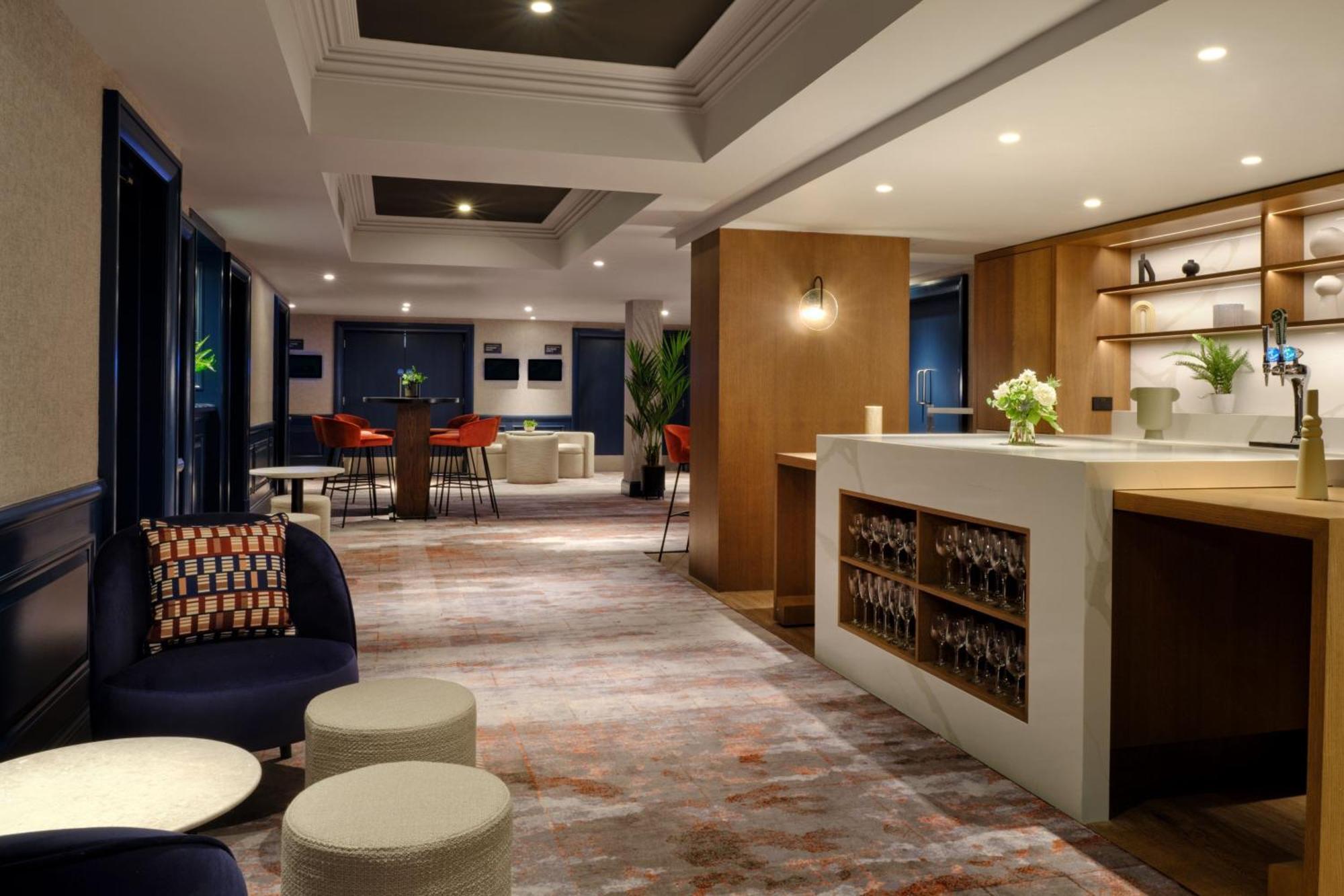 Edinburgh Marriott Hotel Holyrood Edimburgo Exterior foto